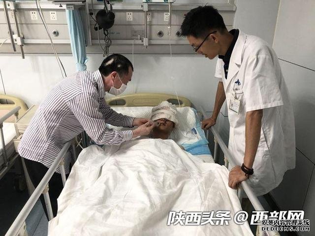 西安男博士讲述被熊袭击后自救过程:报警、止血、找水源